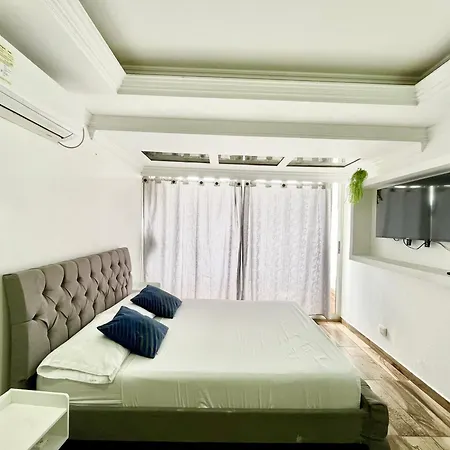 Apto Estudio Piso 12 Frente A La Playa Cartagena